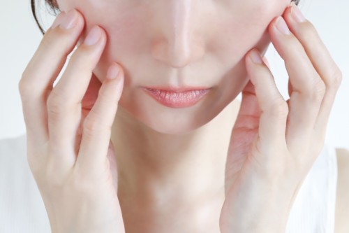 歯ぎしり・食いしばり